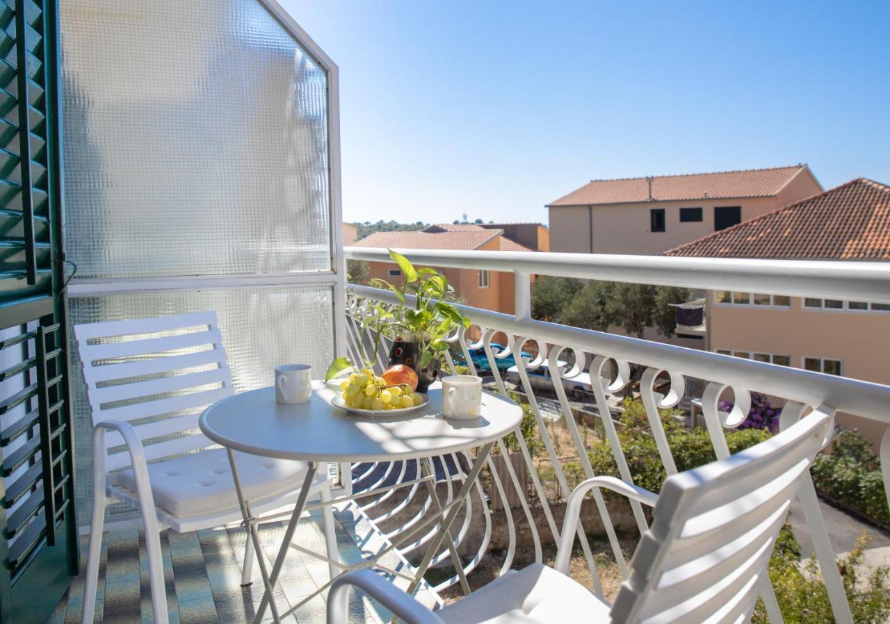 Apartman Grepo Makarska Bagian luar foto